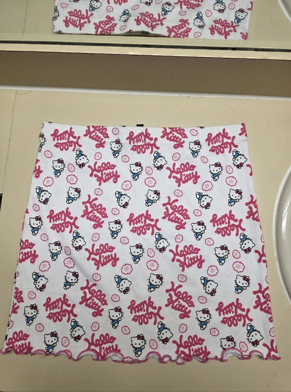 Sanrio Hello Kitty White & Pink Mini Skirt